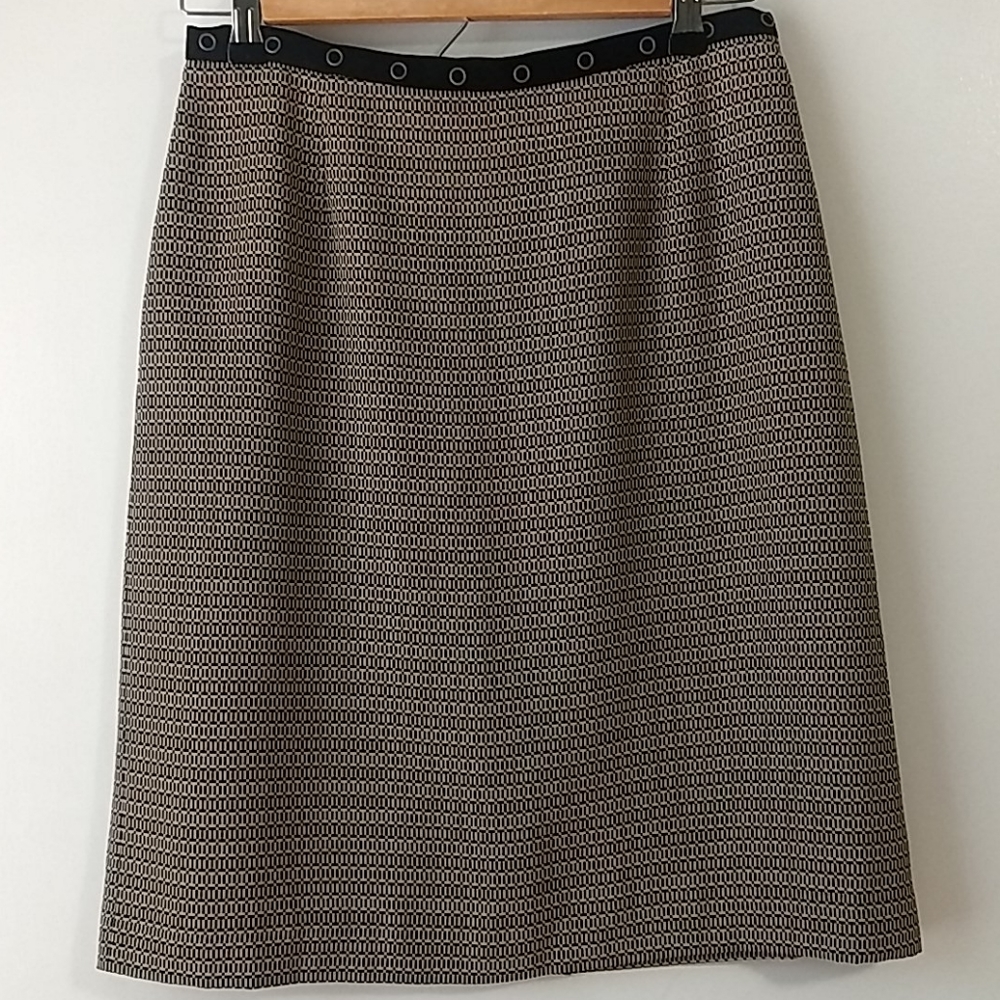 Norton McNaughton Black and Tan Pencil Skirt